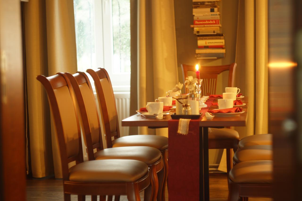Hotel Bett Und Buch Berlin Room photo