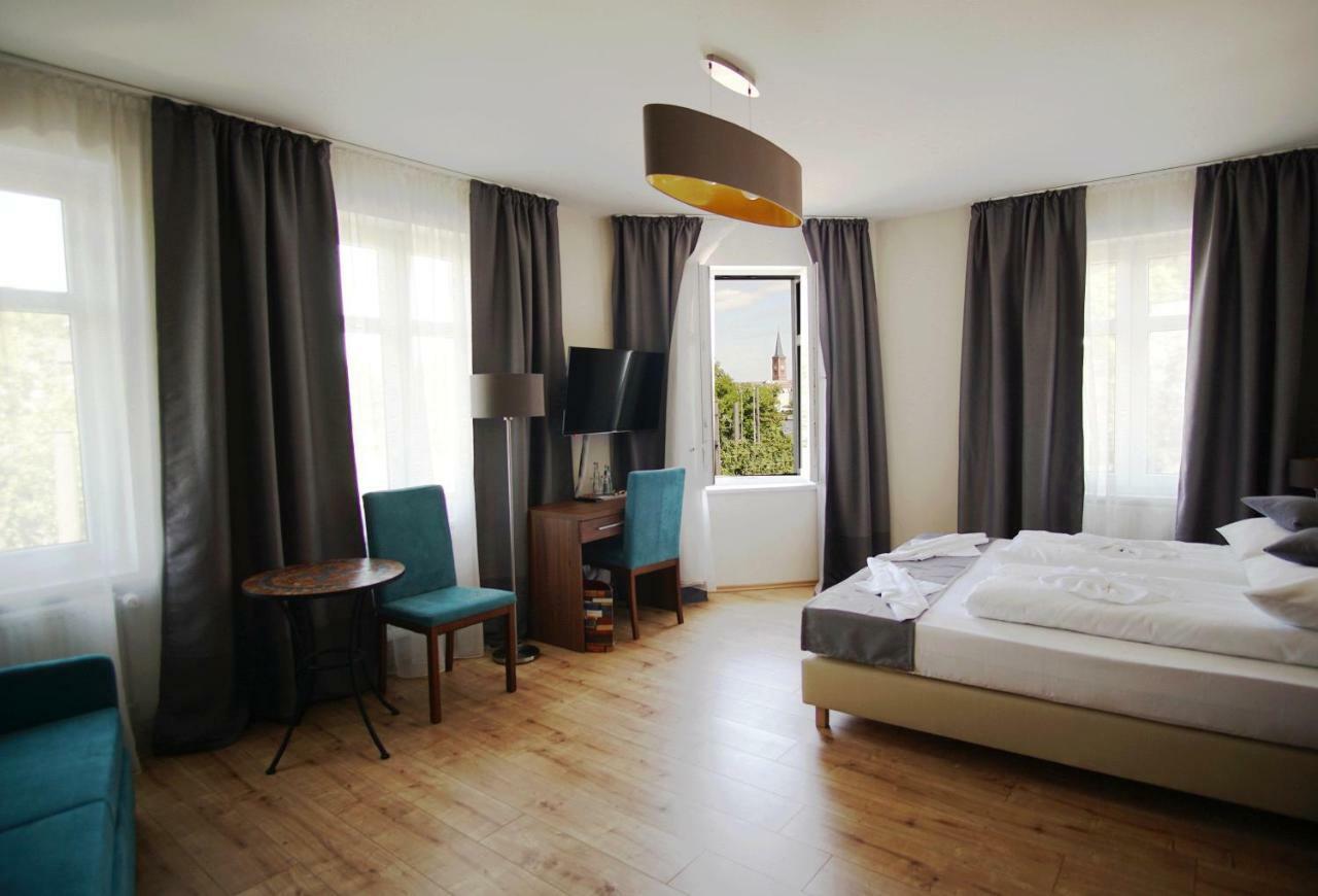 Hotel Bett Und Buch Berlin Exterior photo